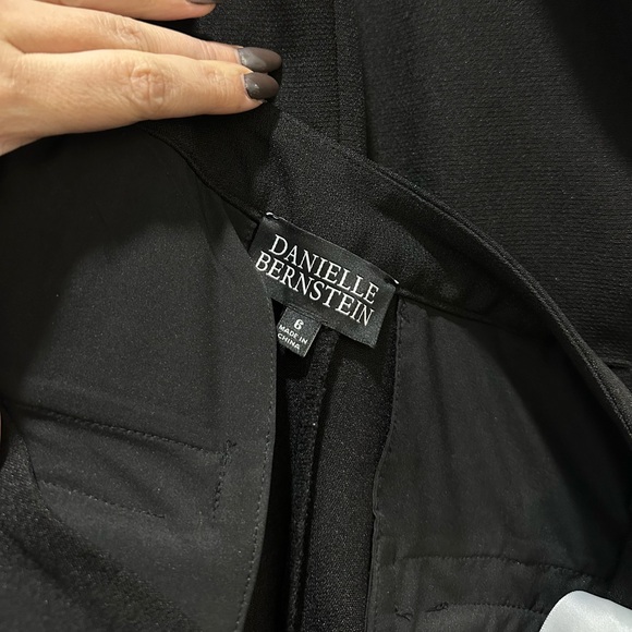 Danielle Bernstein Black Faux-Fur Trim Suit - Picture 9 of 9